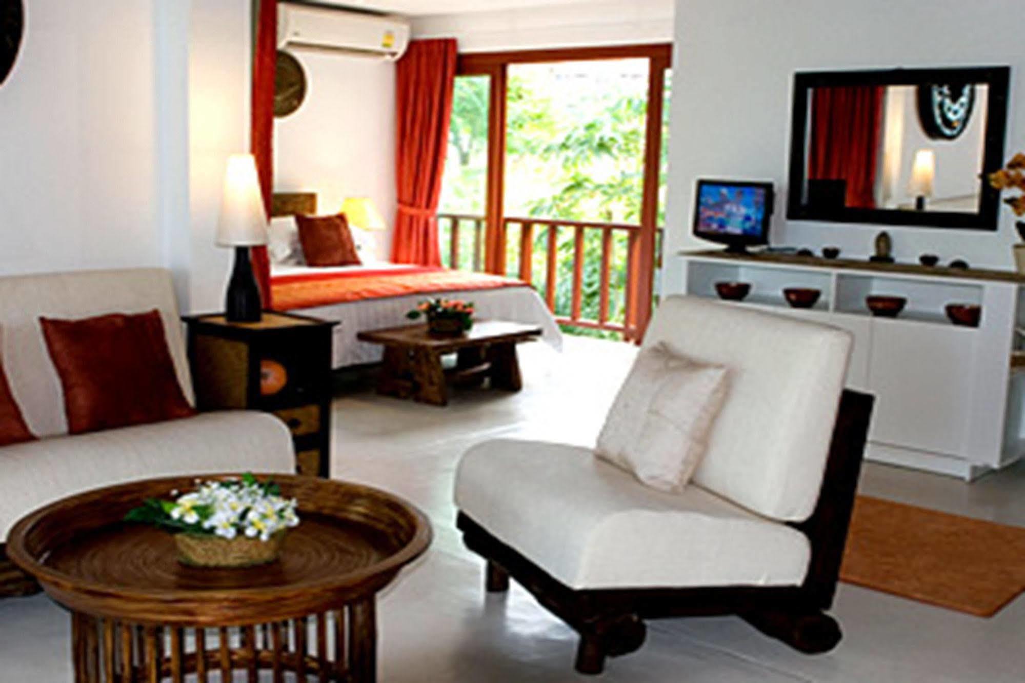 Villa Elisabeth Kata Beach  Exterior photo