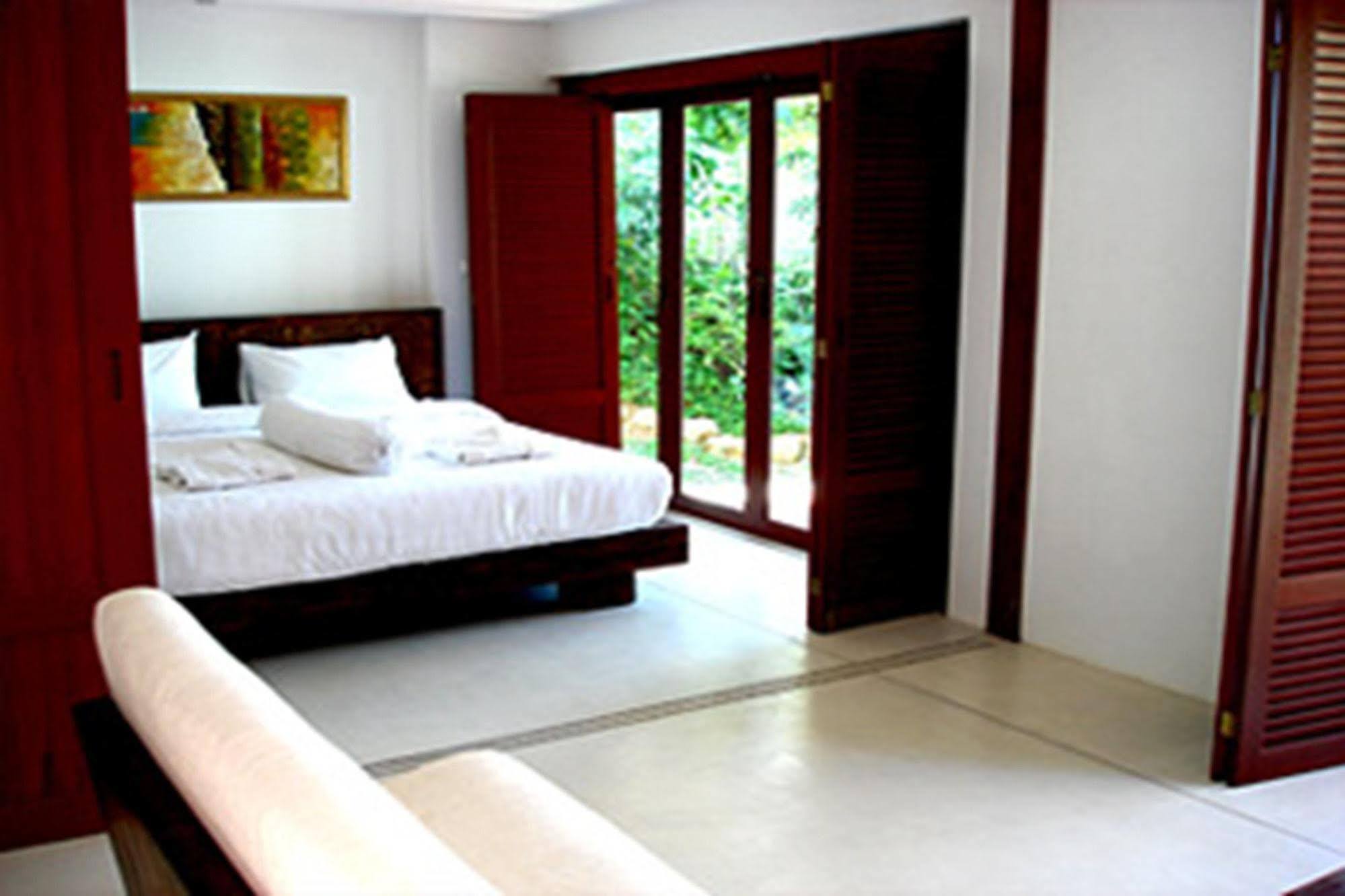 Villa Elisabeth Kata Beach  Exterior photo